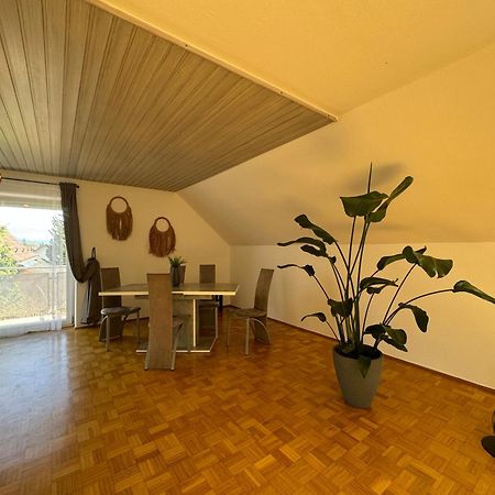 Fewo Boho 110 Qm Mit Bergblick 3 Min Bahnhof Laufen Exterior foto