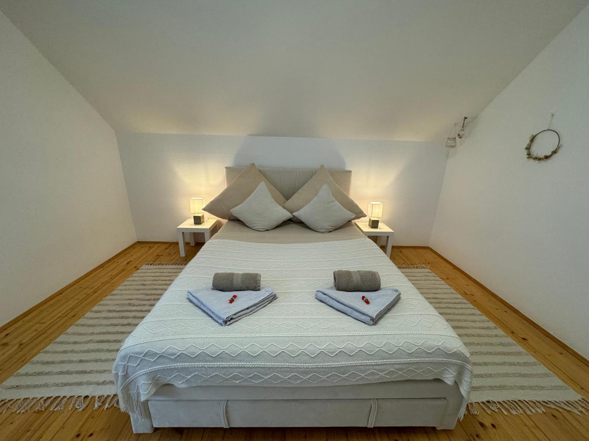 Fewo Boho 110 Qm Mit Bergblick 3 Min Bahnhof Laufen Exterior foto