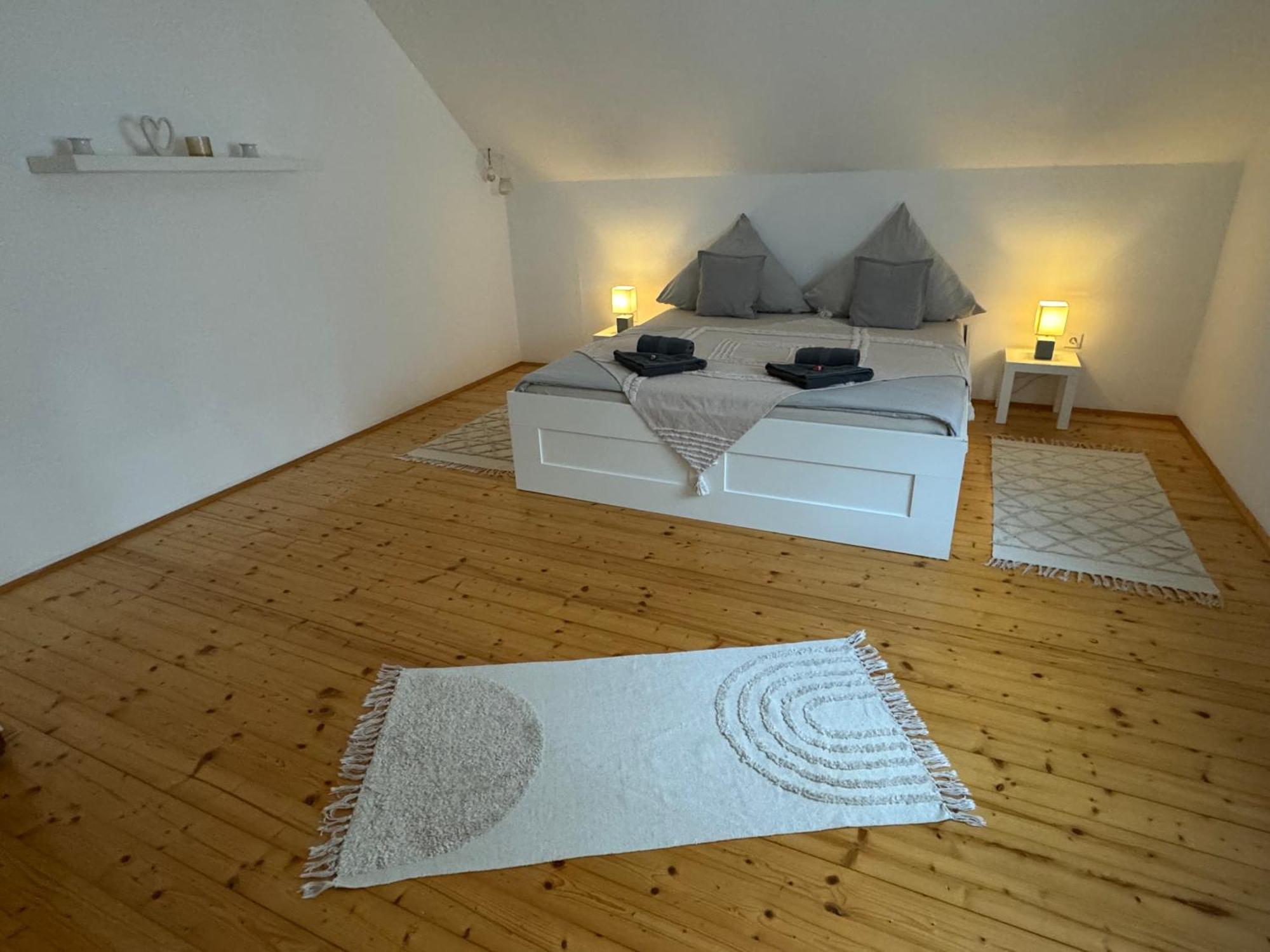 Fewo Boho 110 Qm Mit Bergblick 3 Min Bahnhof Laufen Exterior foto