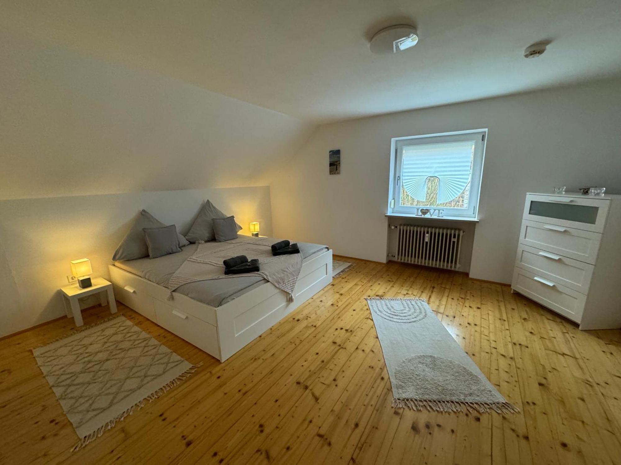 Fewo Boho 110 Qm Mit Bergblick 3 Min Bahnhof Laufen Exterior foto